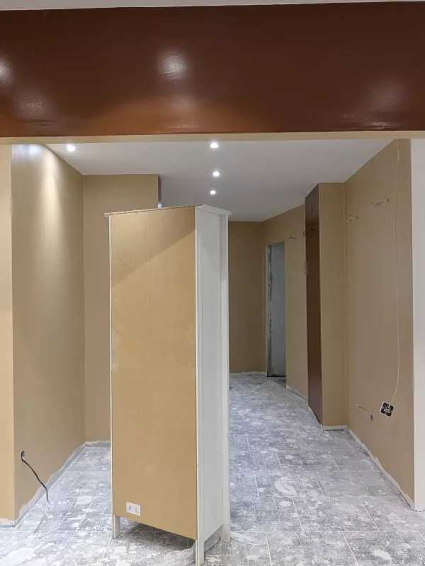 Mise en peinture, terracotta et beige sable